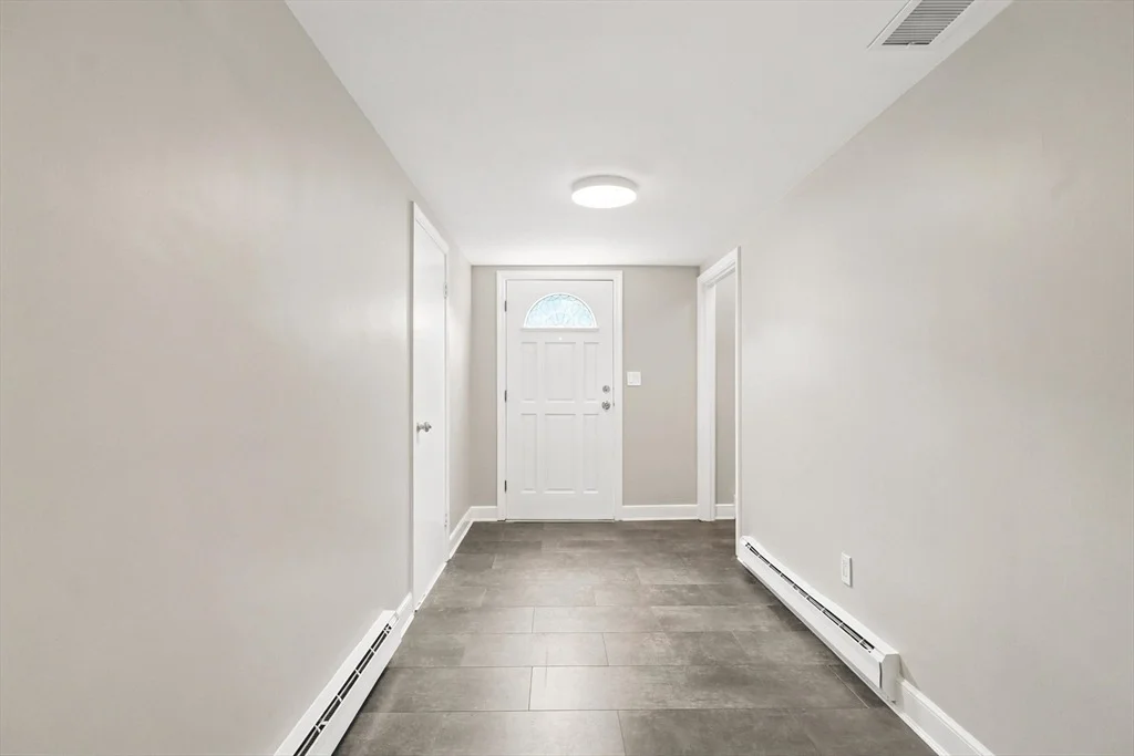 Photo of 11 Lansing Road
