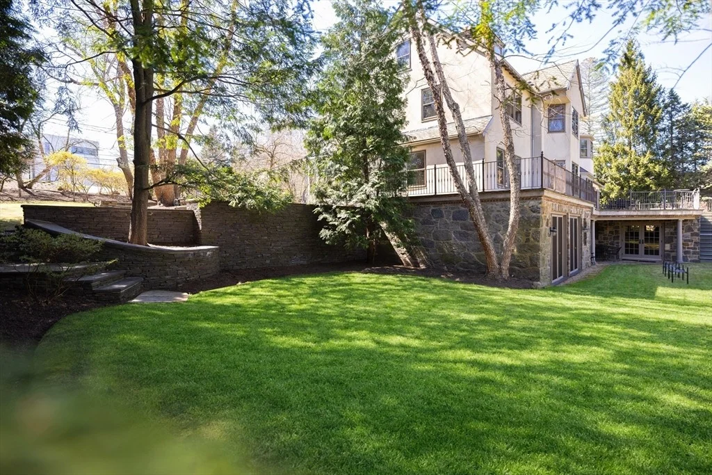 Photo of 40 Heath Hill