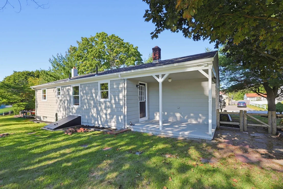 Photo of 28 Deerfield Rd