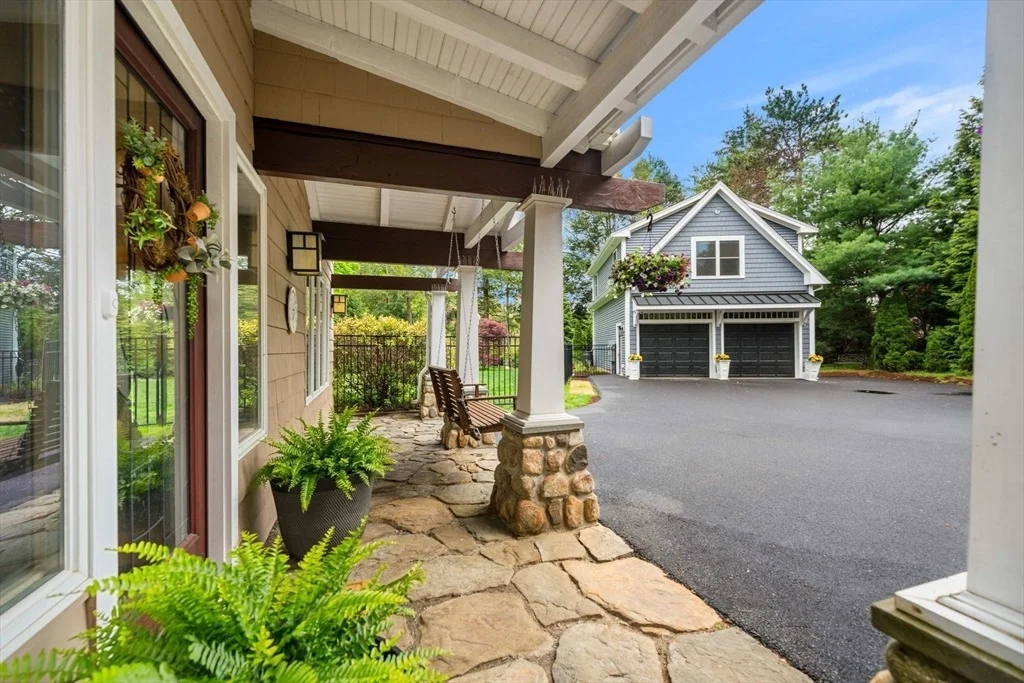 Photo of 120 Powers Rd