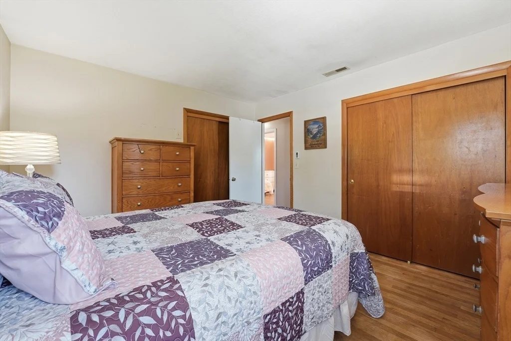Photo of 35 Beaumont Ave