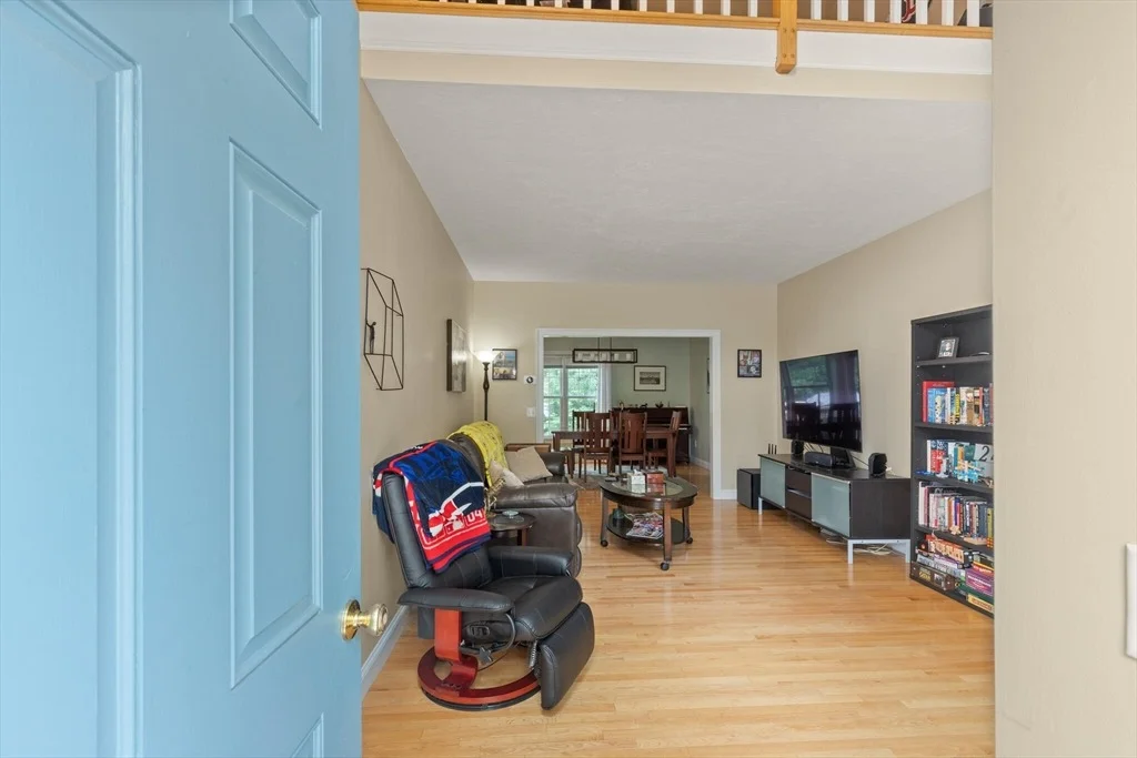 Photo of Unit 3 at 3 Knowlton Cir