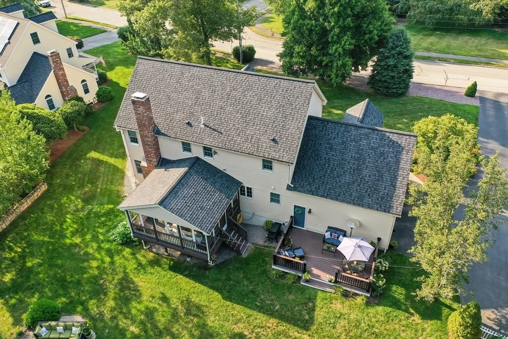 Photo of 82 Laurel Ln.