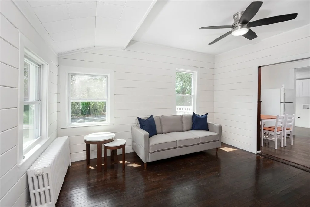 Photo of 147 Fairmount Ave