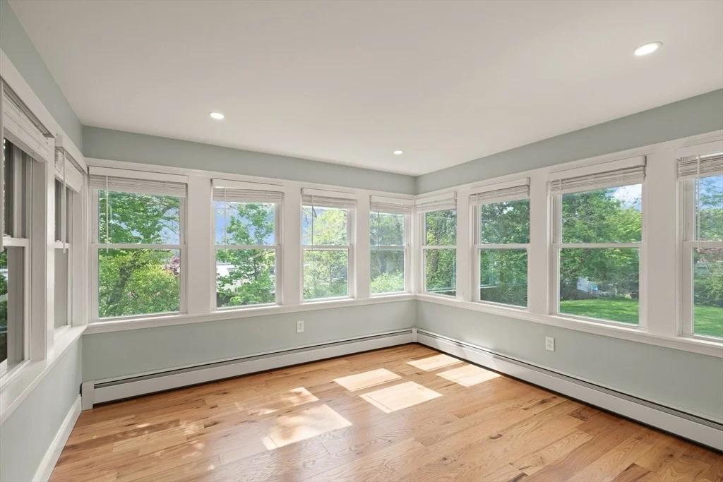 Photo of 5R Brooks Rd