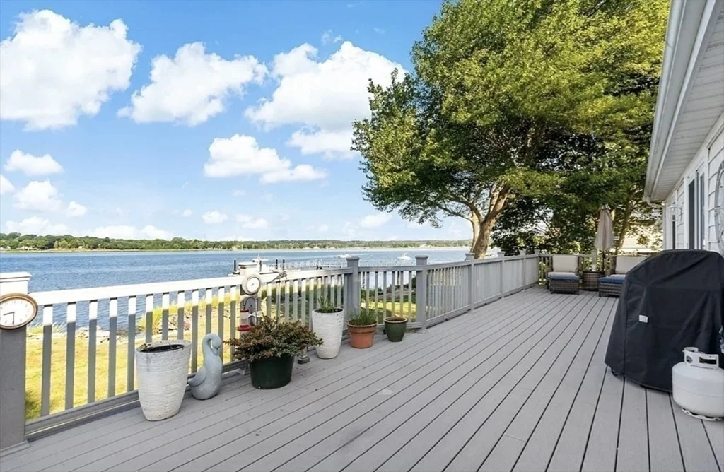 Photo of 22 Riverside Drive