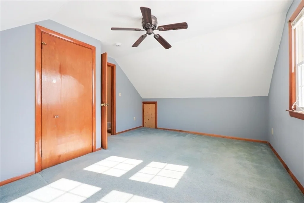 Photo of 53 Robin Road