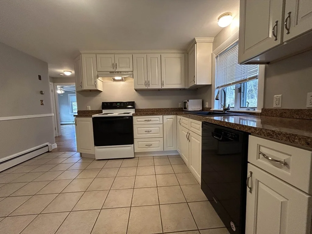 Photo of 391 Cedar Brook Rd