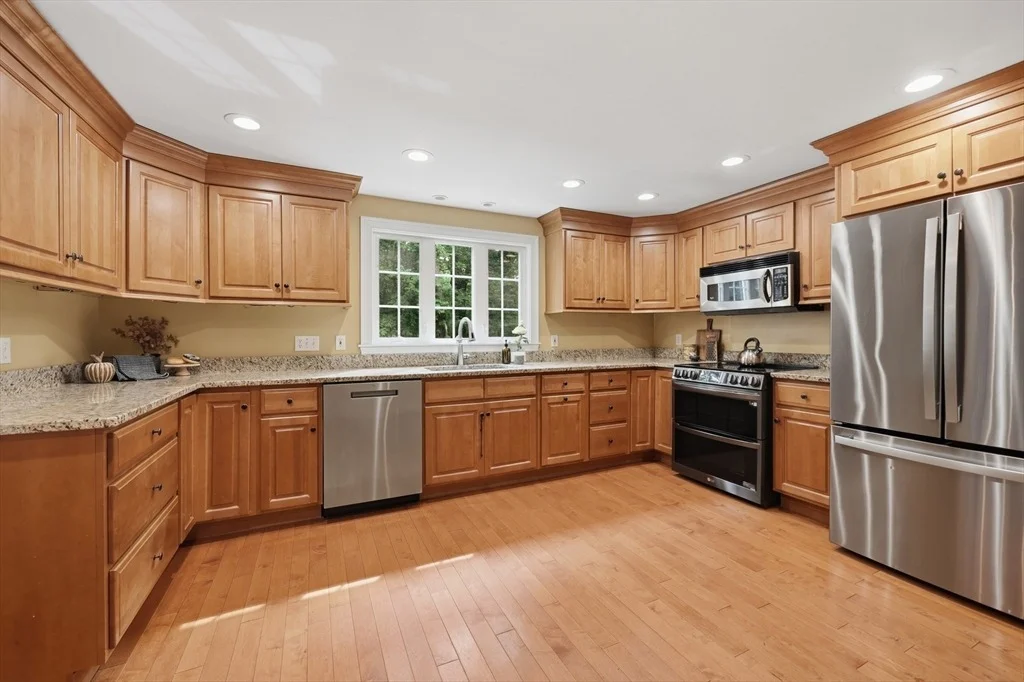 Photo of 26 Kathleen Dr