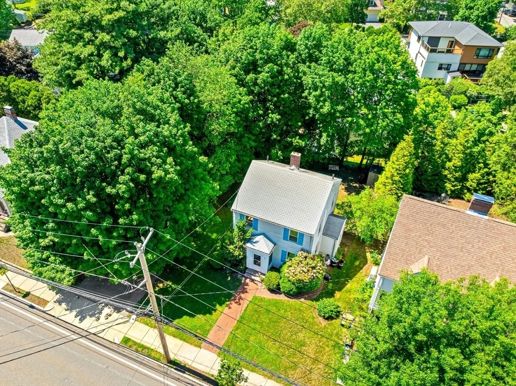 Photo of 299 Appleton St