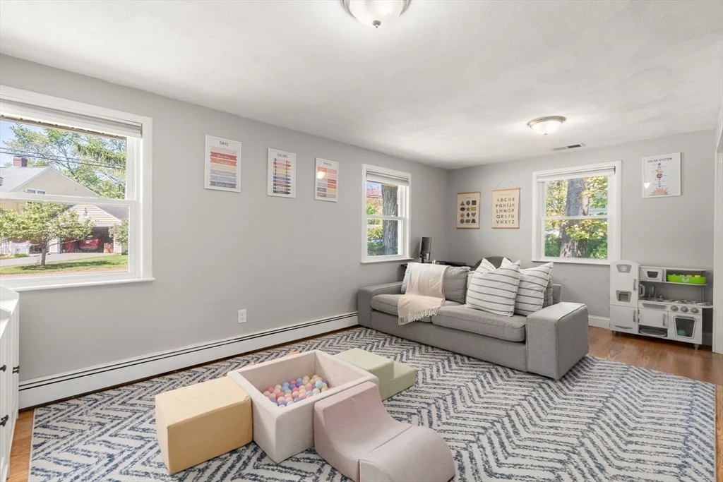 Photo of 21 Randall Rd