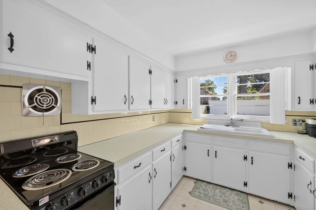 Photo of 539 Summer Pl