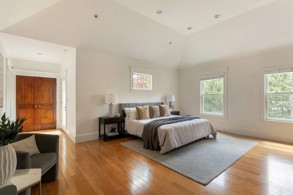 Photo of 4 Lawrence St