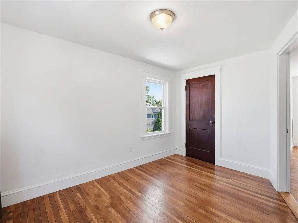 Photo of 34 Burdette Ave
