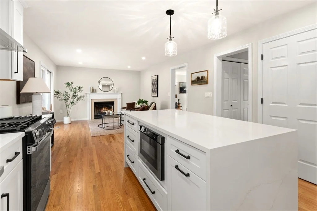 Photo of 4 Spindle Tree Ln