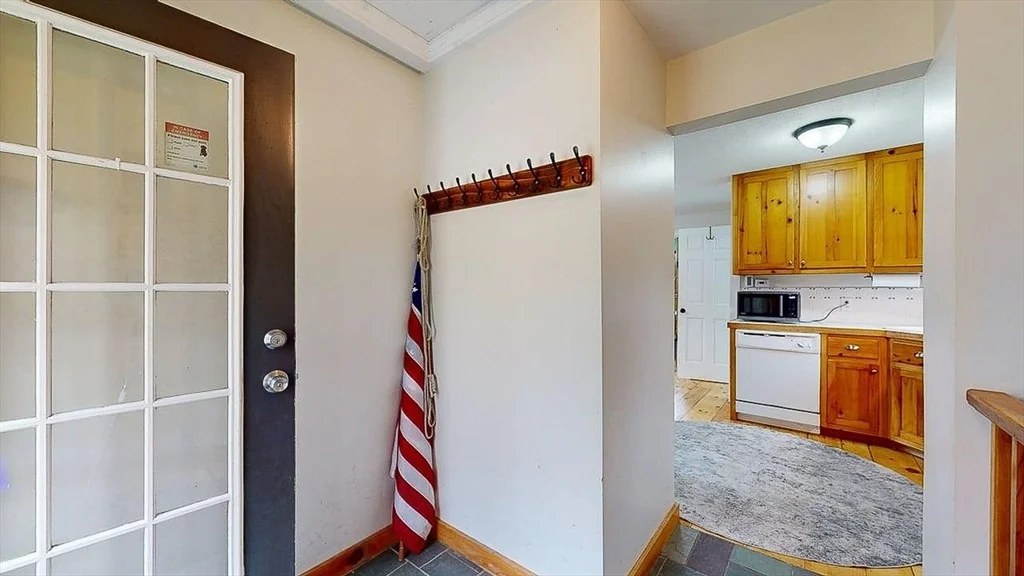 Photo of 8 Juniper St