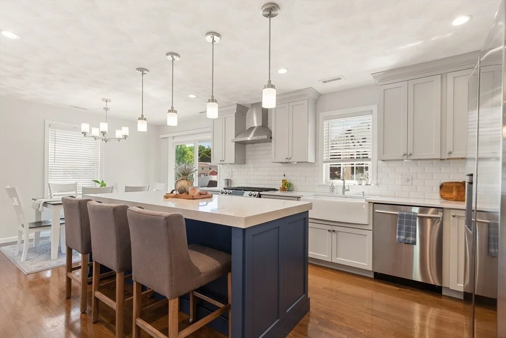 Photo of 34 Moffett Road