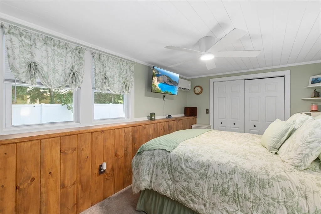 Photo of 21 Simpson Ave