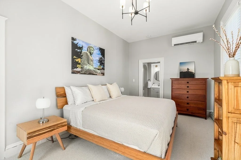 Photo of Unit 2 at 5 Babson Street