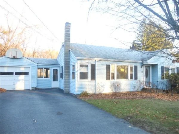 Photo of 17 Brookway Dr
