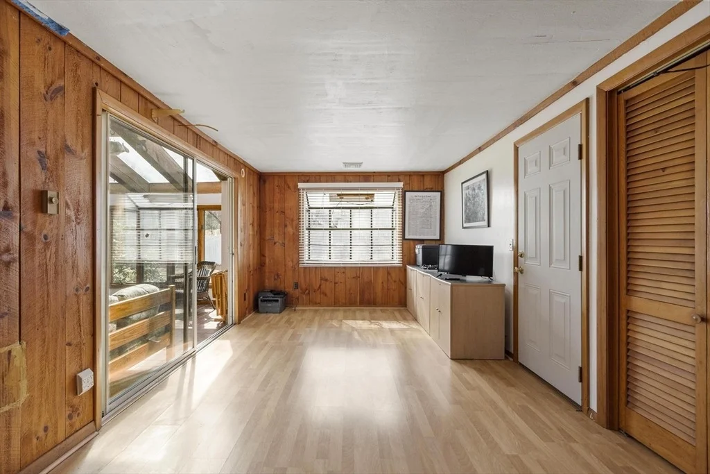 Photo of 20 Donna Rd