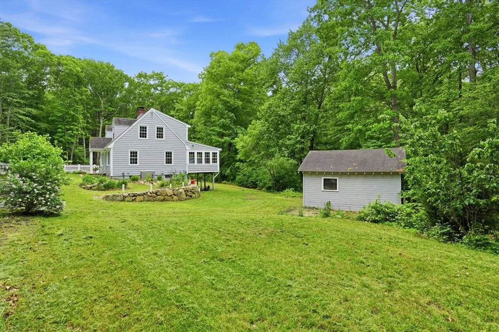Photo of 147 Forest St
