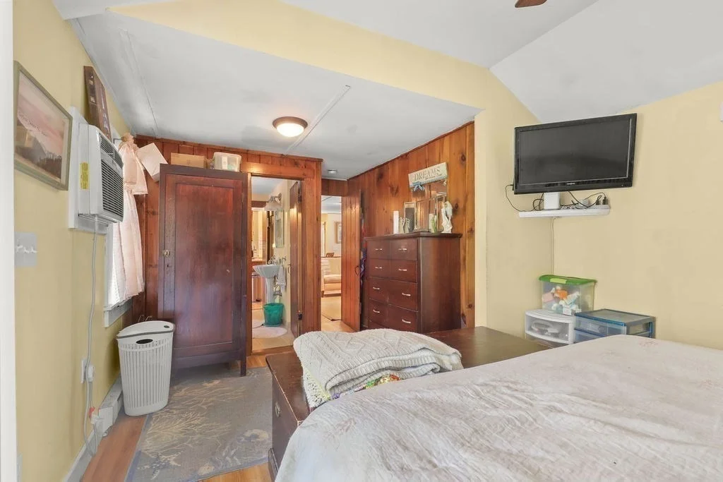 Photo of 118 Bay Rd