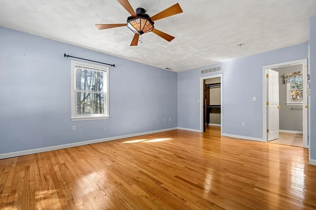Photo of 18 Ravens Bluff