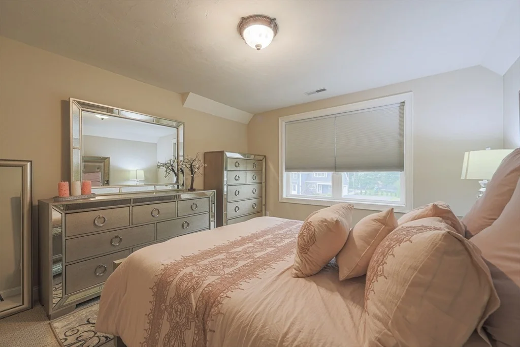 Photo of 61 Tamarack Rd