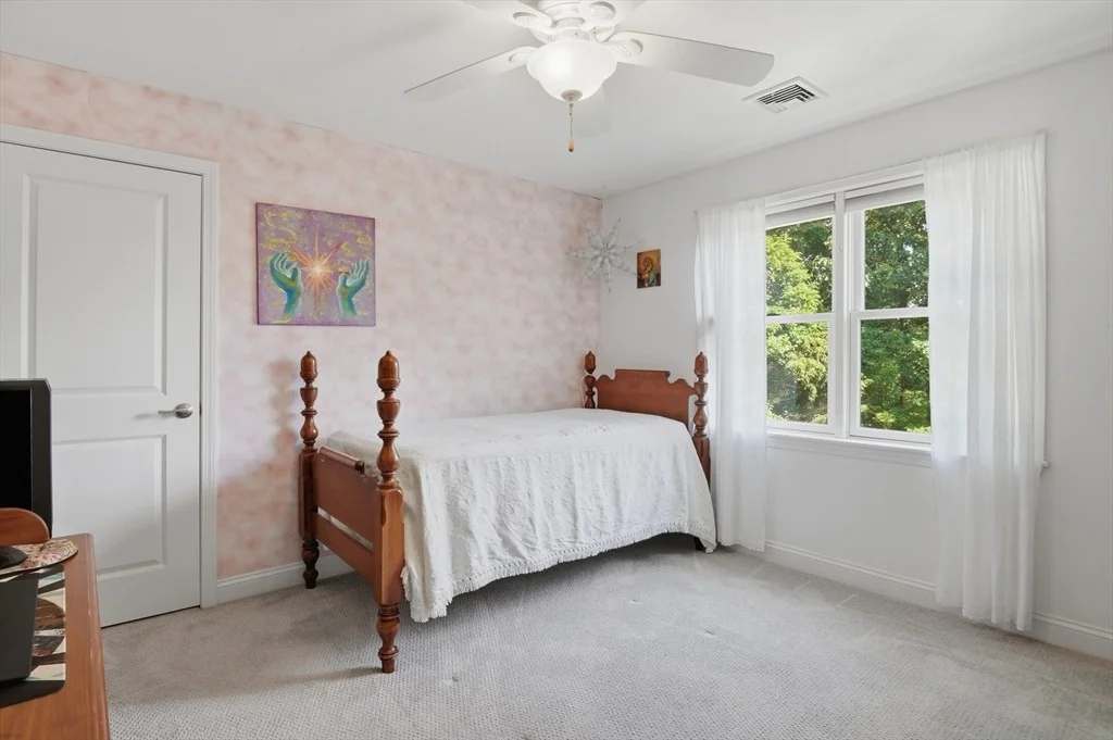 Photo of 29 Midgley Circle