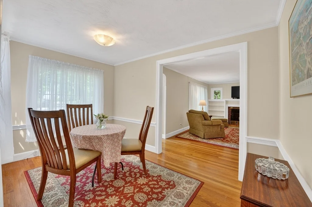 Photo of 490 Webster St