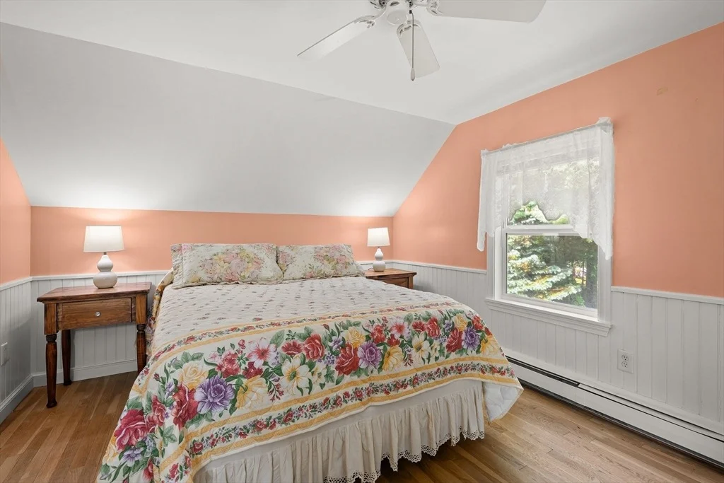 Photo of 526 Walnut St
