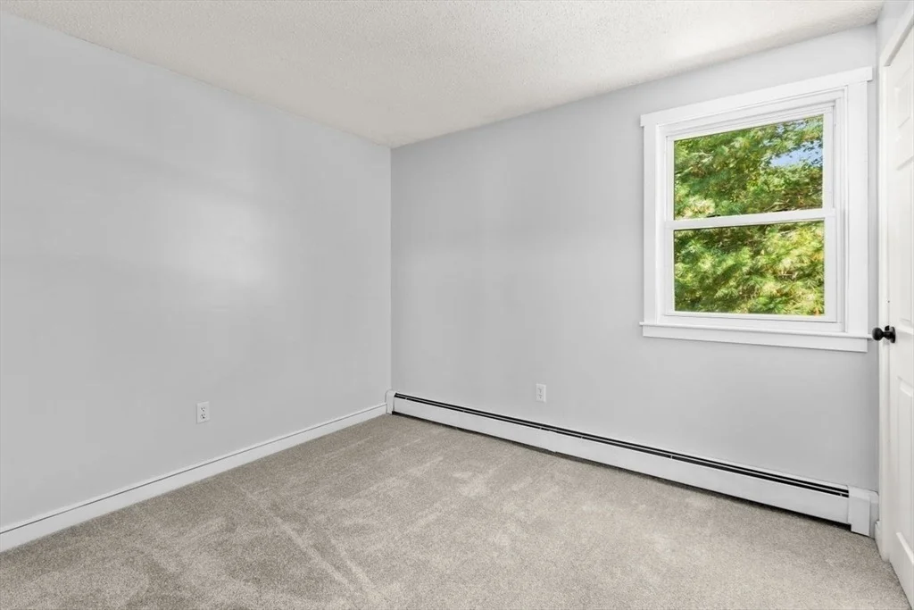 Photo of 28 Colonial Way