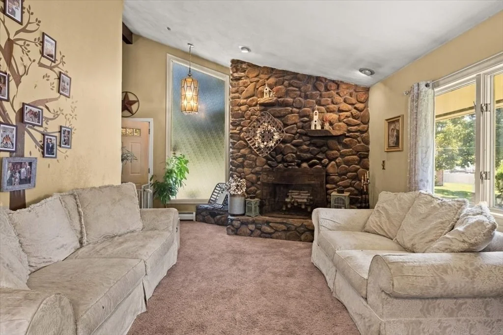 Photo of 11 Longview Rd