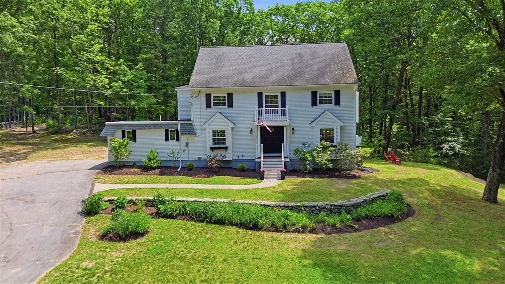 Photo of 99 Nourse Rd