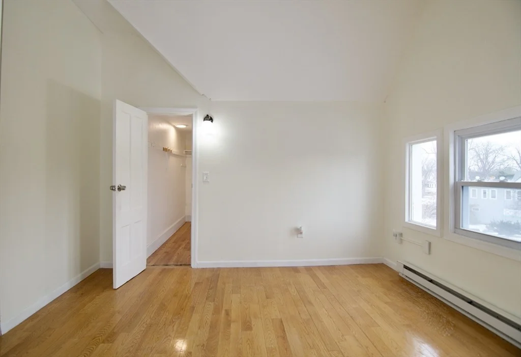 Photo of 74 Kenwood Park