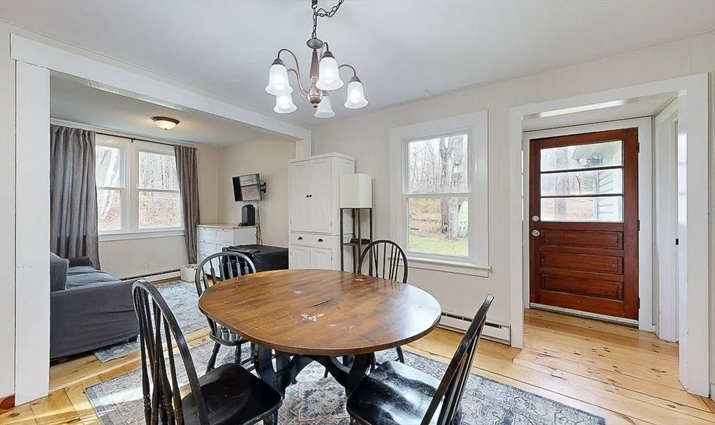 Photo of 8 Juniper St