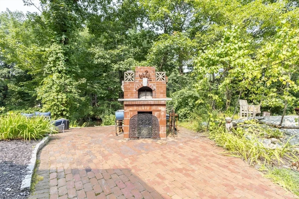 Photo of 138 Mill St