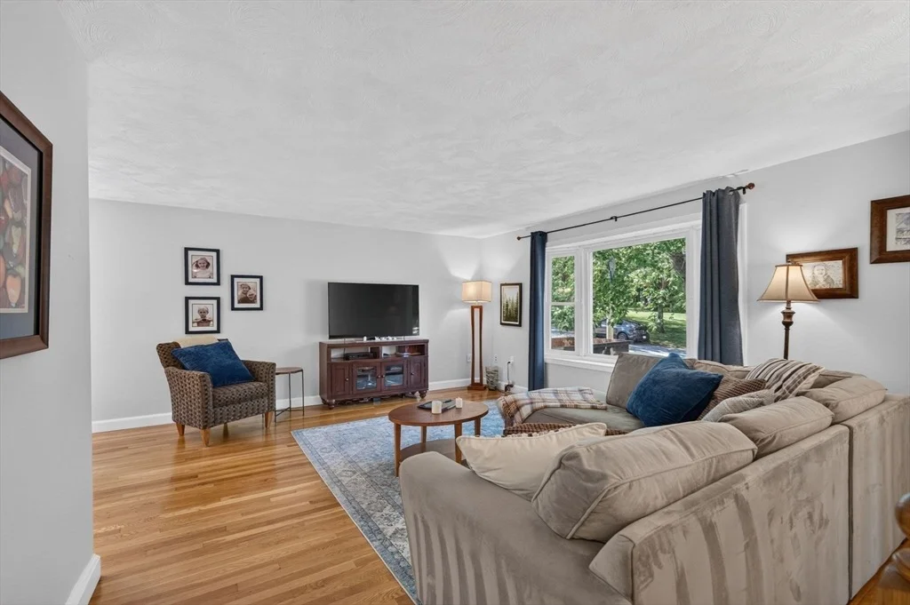 Photo of 3 Jerridge Ln