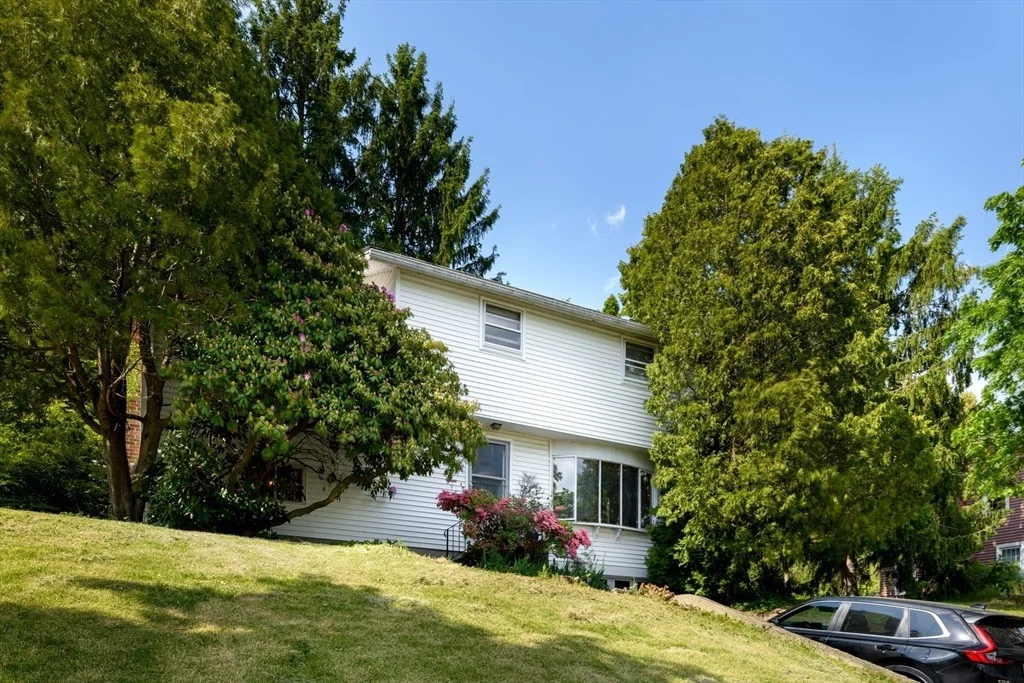 Photo of 44 Fort Meadow Drive