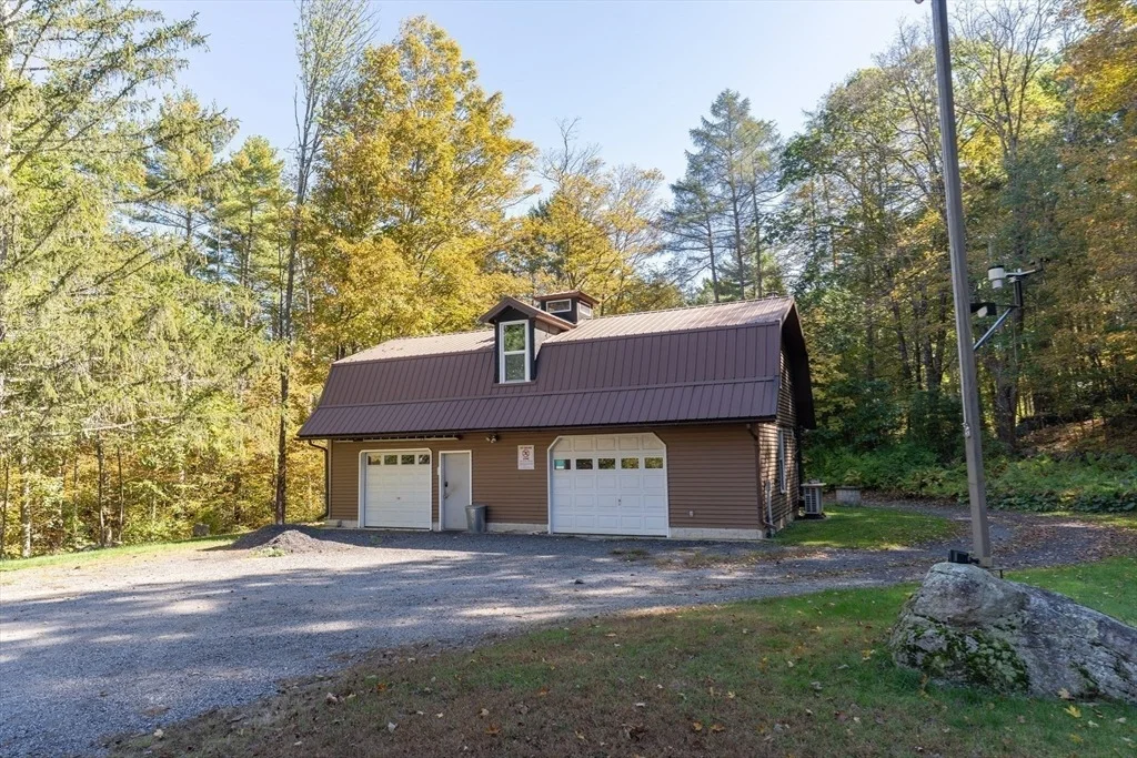 Photo of 68 Lyon Rd