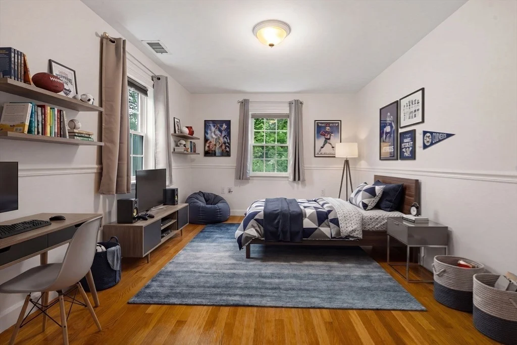 Photo of 155 Oak Street