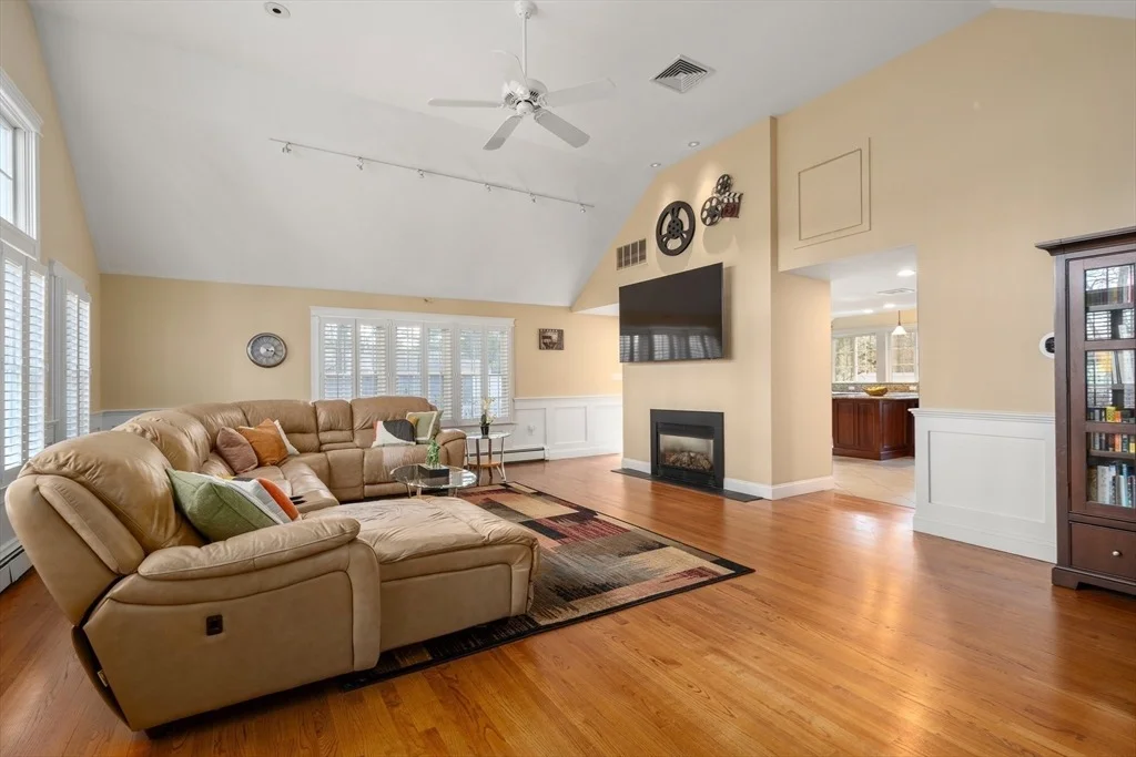 Photo of 9 Priest Road