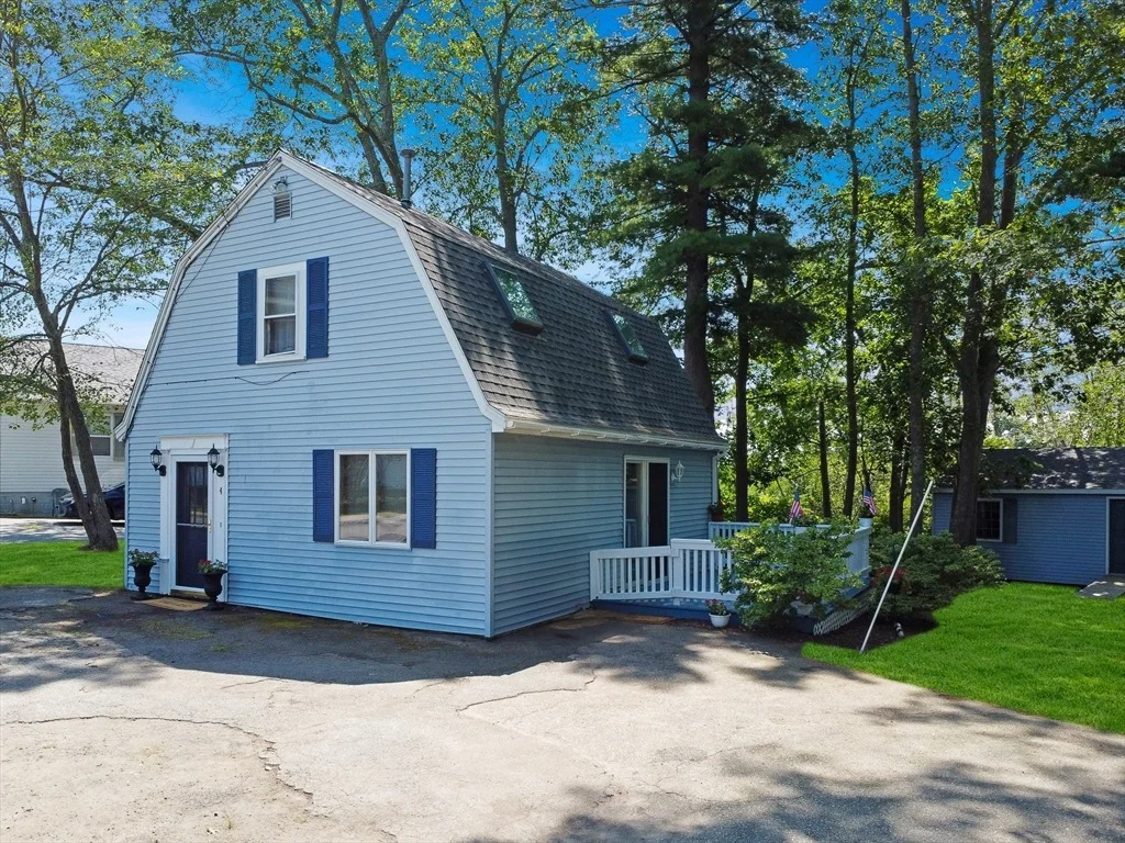 Photo of 4 Washington St