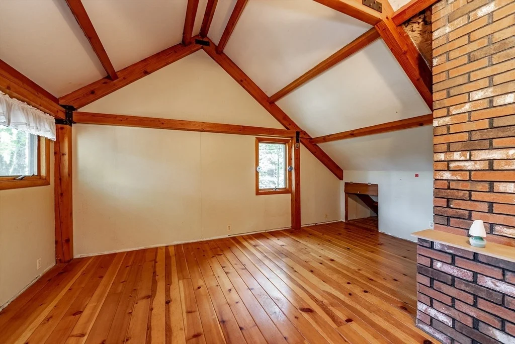 Photo of 201 Fox Den Rd