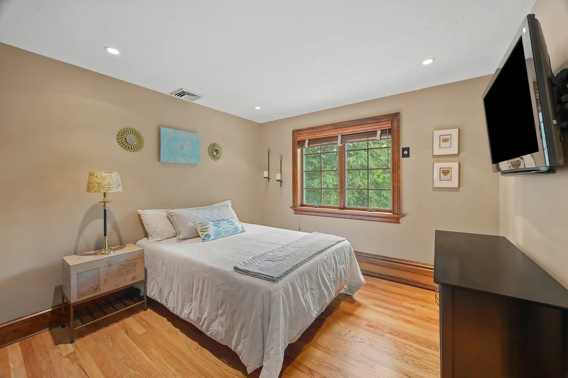 Photo of 9 Cranbrook Rd