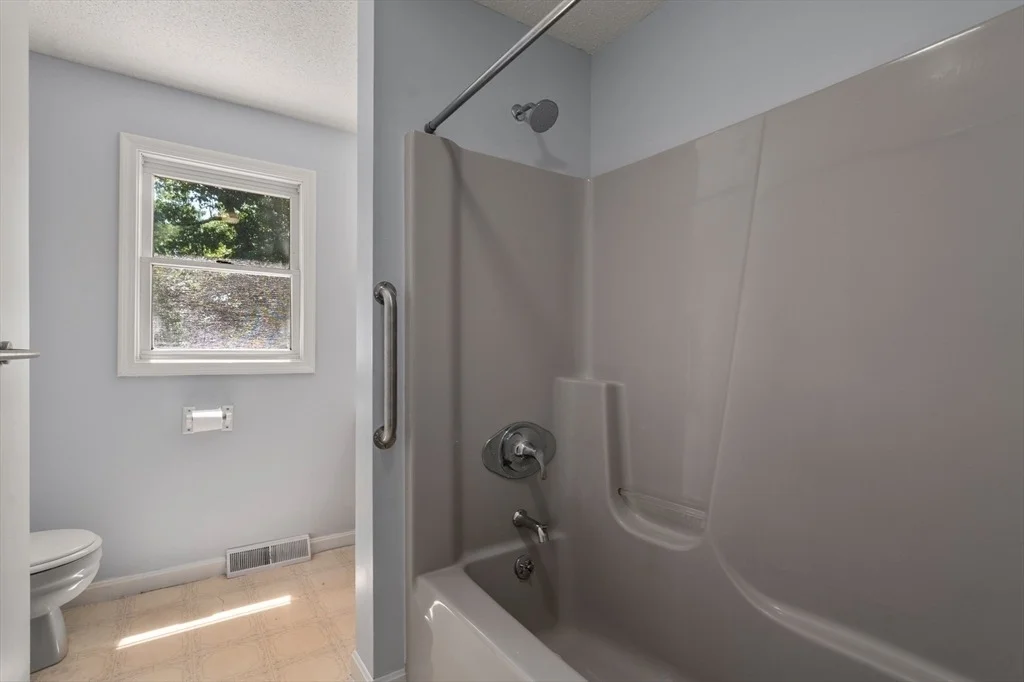 Photo of 15 Herbert Ave