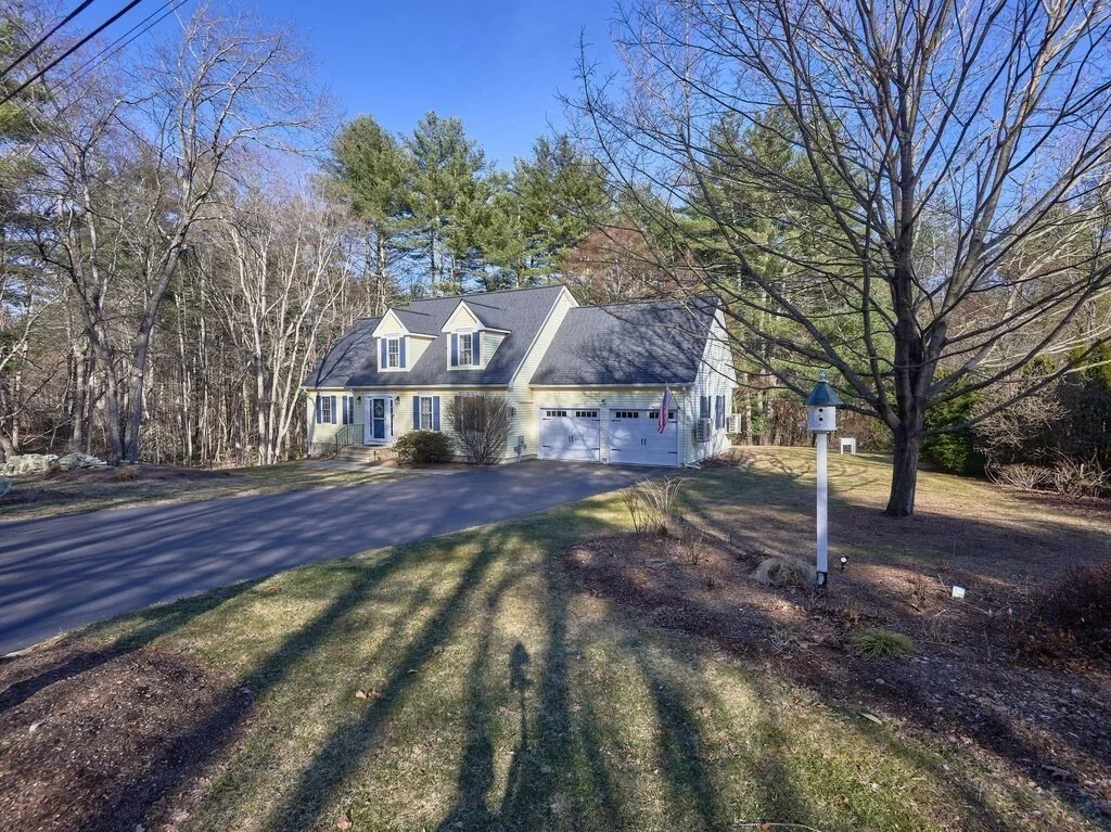 Photo of 320 Moon Hill Rd