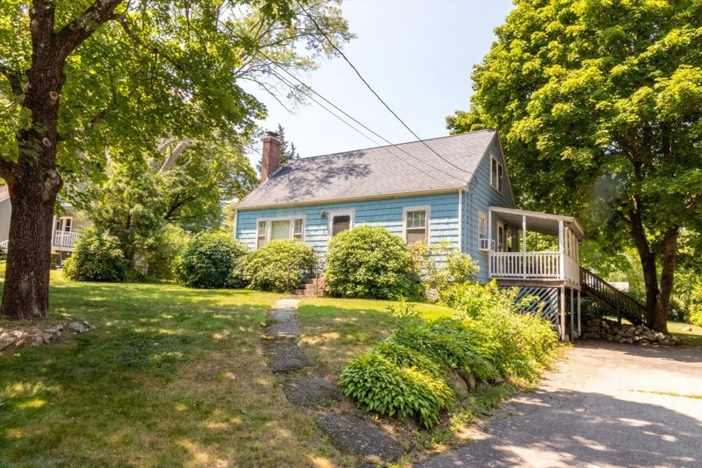 Photo of 46 Conlyn Avenue