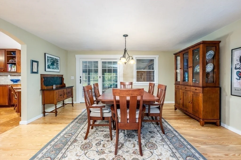 Photo of 239 Whistleberry Dr
